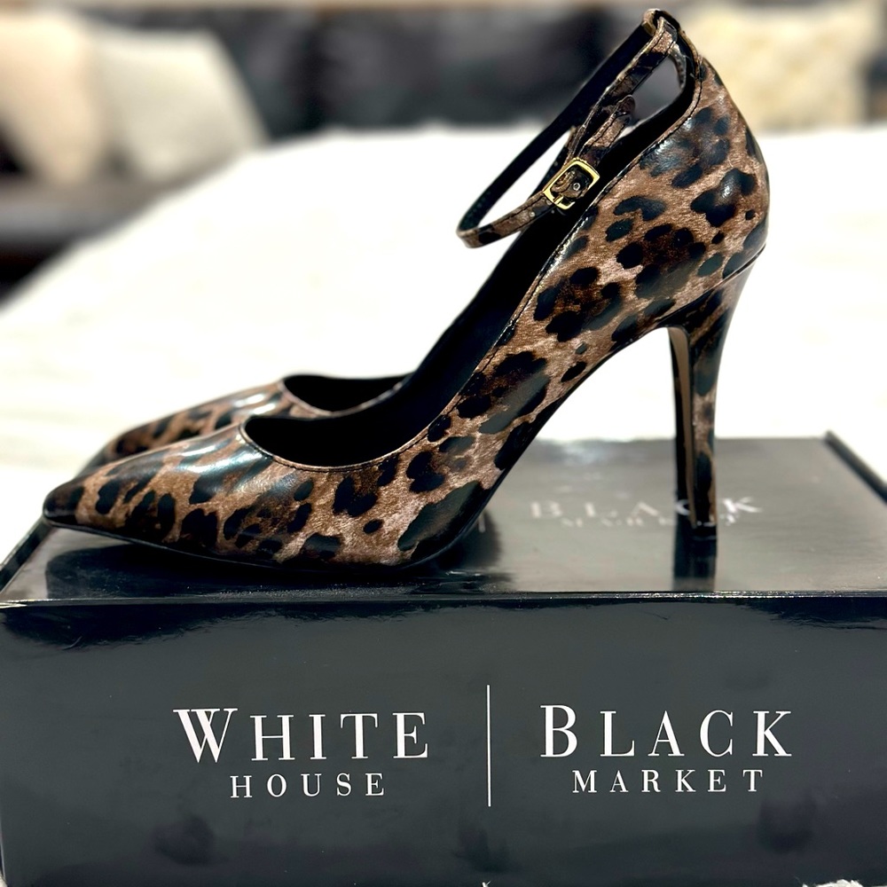 Leopard Print Heels With Removable Bow Clips - image 1